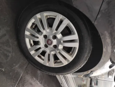 Fiat Grande Punto 3p 1.3 mjt 16v Dynamic 90cv 6m - Immagine 17