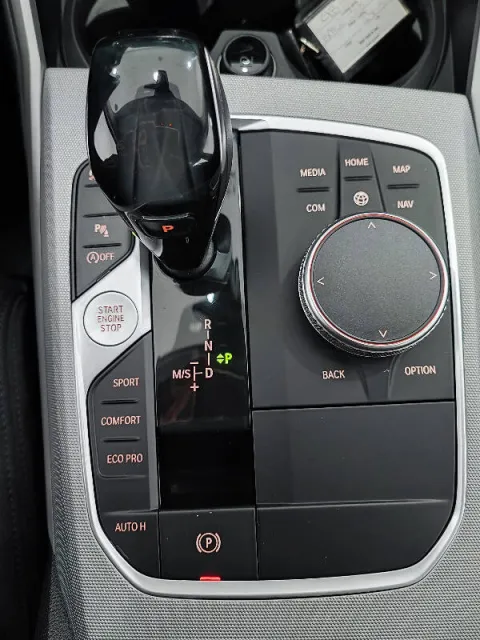 BMW 318d Touring Business Advantage auto - Immagine 18