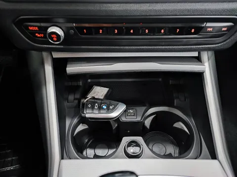 BMW 318d Touring Business Advantage auto - Immagine 19