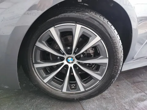 BMW 318d Touring Business Advantage auto - Immagine 22