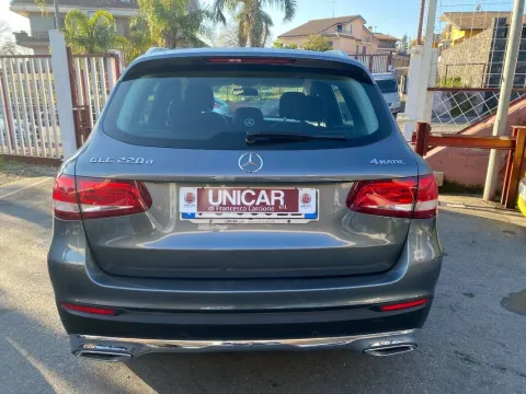 Mercedes GLC 220 d Business 4matic auto - Immagine 5