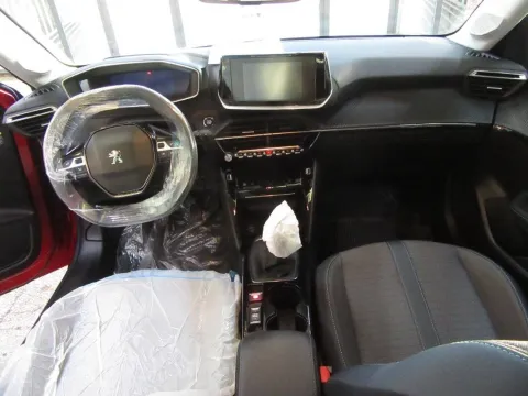 Peugeot 208 1.2 puretech Allure Pack s&s 75cv - Immagine 9