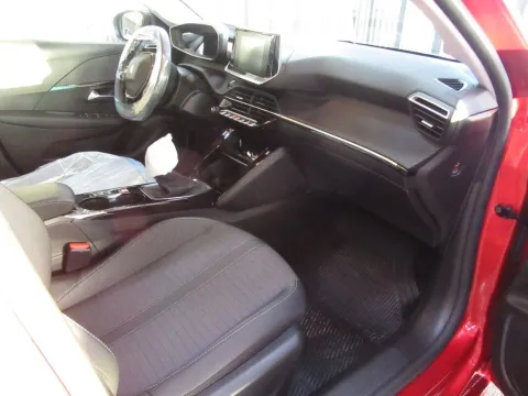 Peugeot 208 1.2 puretech Allure Pack s&s 75cv - Immagine 10