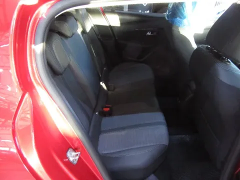 Peugeot 208 1.2 puretech Allure Pack s&s 75cv - Immagine 11