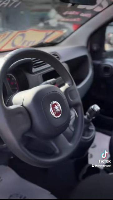 Fiat Fiat Panda 1.0 firefly hybrid s&s 70cv - Immagine 8