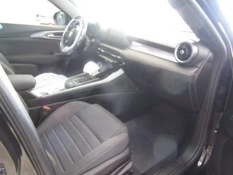 Alfa Romeo Tonale 1.5 hybrid Ti 160cv tct7 - Immagine 10