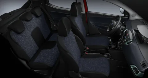 Lancia Ypsilon 1.0 firefly hybrid Oro s&s 70cv - Immagine 6