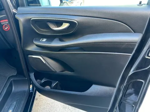 Mercedes V Long 250 d Exclusive auto - Immagine 12