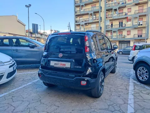 Fiat Panda 1.0 firefly hybrid Cross s&s 70cv 5p.ti - Immagine 4