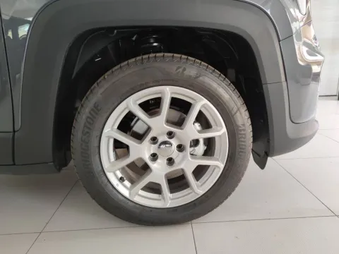 Jeep Renegade 1.6 mjt Limited 2wd 130cv - Immagine 18