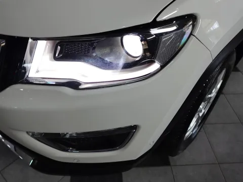 Jeep Compass 1.3 turbo t4 phev Limited 4xe at6 - Immagine 16