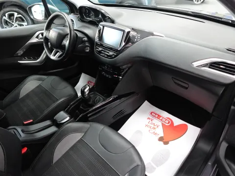 Peugeot 2008 1.5 bluehdi Allure s&s 100cv 5marce - Immagine 24