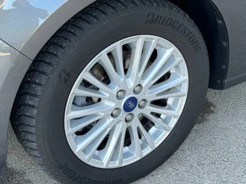Ford Galaxy 2.0 ecoblue Titanium Business s&s 150cv my19 - Immagine 9