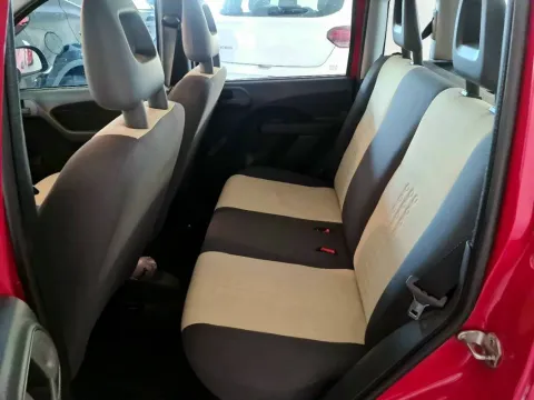 Fiat Panda 1.2 Classic 69cv - Immagine 9