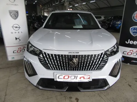 Peugeot 2008 1.2 puretech Allure s&s 100cv - Immagine 3
