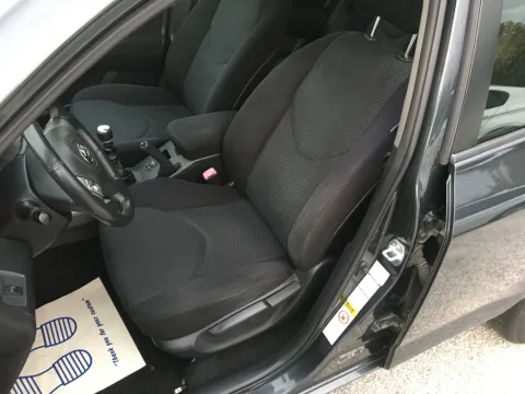 Mitsubishi L200 d.cab 2.5 di-d Intense Plus 178cv N1 E5 - Immagine 9