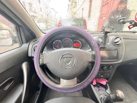 Suzuki Grand Vitara 5p 2.0 16v c/2airbag,abs,AC - Immagine 9