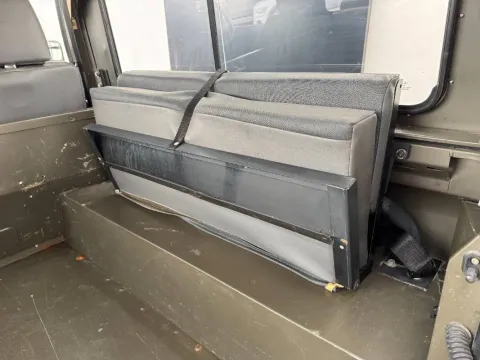 Land Rover Defender 90 2.5 td County SW - Immagine 13