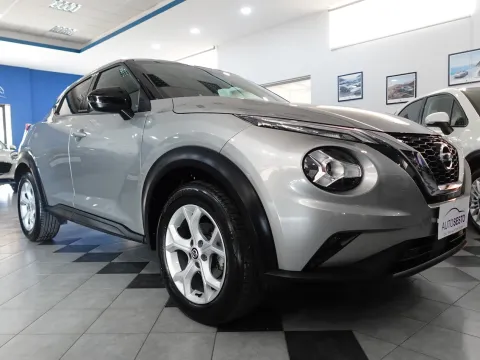 Nissan Juke 1.0 dig-t N-Connecta 114cv dct - Immagine 3