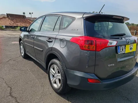 Jeep Compass 1.6 mjt Limited 2wd 120cv my19 - Immagine 10