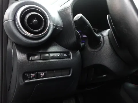 Nissan Juke 1.0 dig-t N-Connecta 114cv dct - Immagine 25