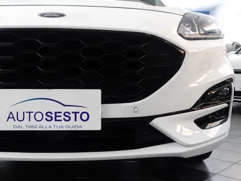 Ford Kuga 1.5 ecoblue ST-Line 2wd 120cv auto - Immagine 11
