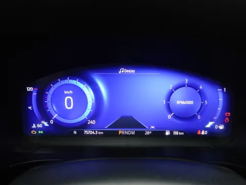 Ford Kuga 1.5 ecoblue ST-Line 2wd 120cv auto - Immagine 17