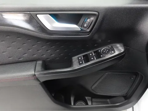 Ford Kuga 1.5 ecoblue ST-Line 2wd 120cv auto - Immagine 25