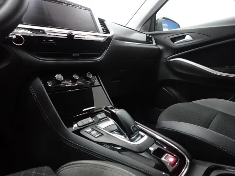 Opel Grandland 1.5 ecotec Business Elegance s&s 130cv at8 - Immagine 28
