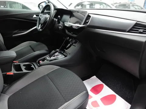 Opel Grandland 1.5 ecotec Business Elegance s&s 130cv at8 - Immagine 29