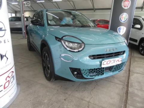 Fiat 600 1.2 hybrid La Prima 110cv auto - Immagine 2