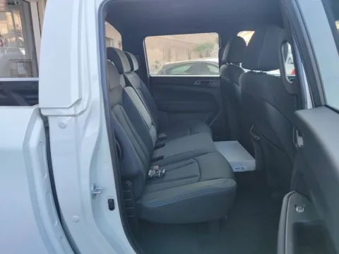 Ssangyong Rexton Sports XL 2.2 e-xdi Road 4wd - Immagine 11