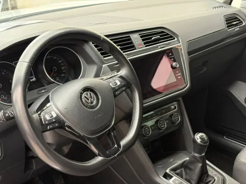 Volkswagen Tiguan 1.6 tdi Business 115cv - Immagine 16
