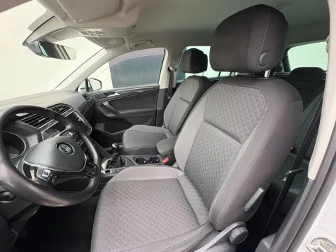 Volkswagen Tiguan 1.6 tdi Business 115cv - Immagine 17