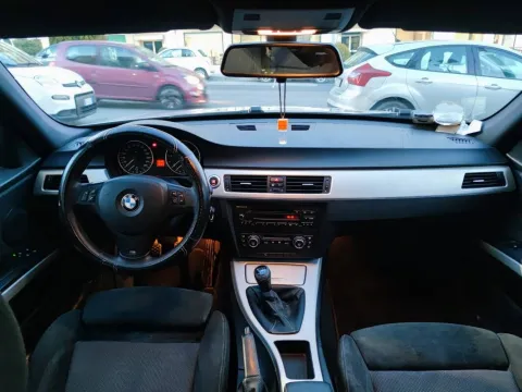 BMW 320d Touring Msport - Immagine 7
