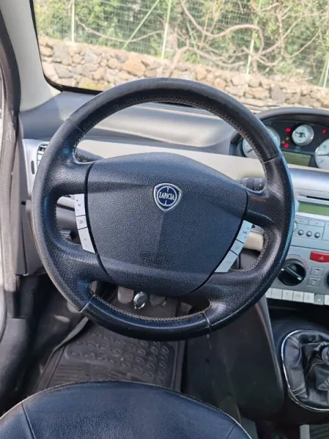 Fiat Panda 1.0 firefly hybrid s&s 70cv - Immagine 16