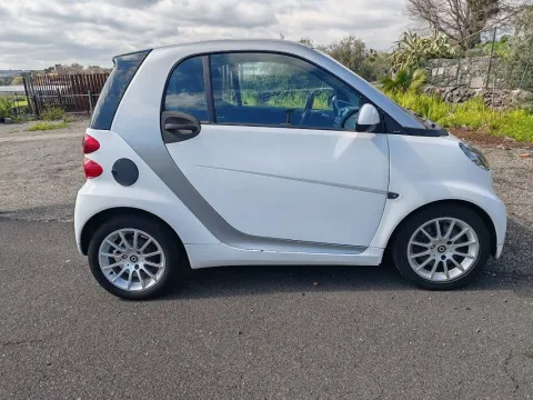 Fiat Panda 1.0 firefly hybrid s&s 70cv - Immagine 11