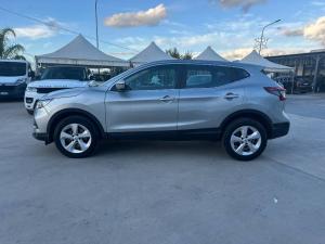 Nissan Qashqai 1.5 dci Business 115cv - Immagine 3