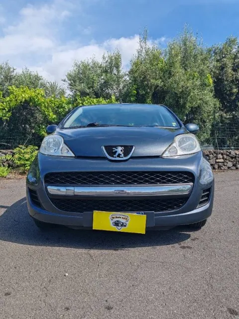 Peugeot 107 1.0 12v Active (plaisir) 5p FL - Immagine 1