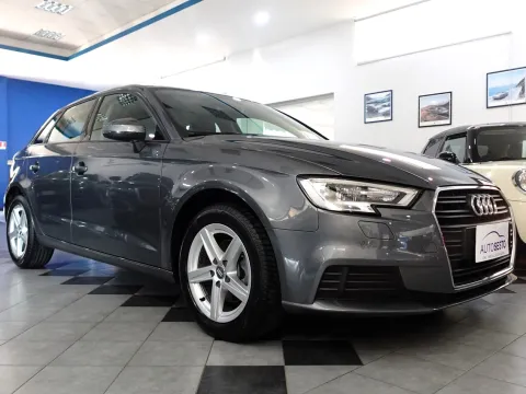 Audi A3 Sportback 30 1.6 tdi Business 116cv s-tronic - Immagine 3
