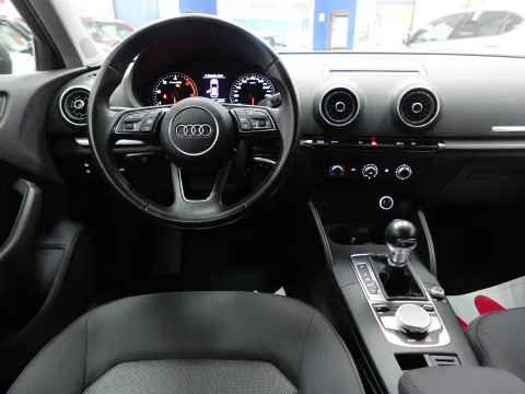 Audi A3 Sportback 30 1.6 tdi Business 116cv s-tronic - Immagine 18