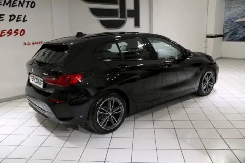 Jaguar E-Pace 2.0d i4 S awd 150cv auto - Immagine 8