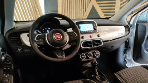 Peugeot 5008 1.2 hybrid GT 145cv e-dcs6 - Immagine 22