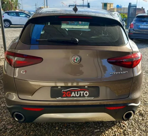 Volkswagen Tiguan 1.5 tsi Elegance 150cv dsg - Immagine 4