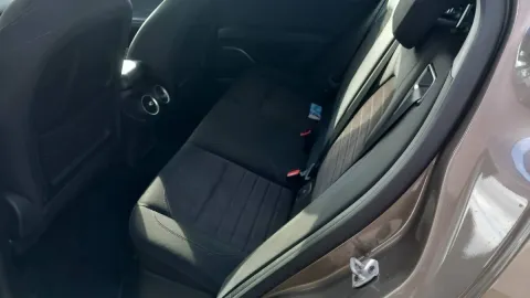 Volkswagen Tiguan 1.5 tsi Elegance 150cv dsg - Immagine 8