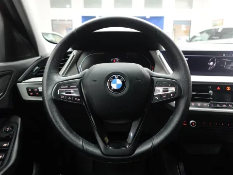 BMW 116d Advantage - Immagine 15