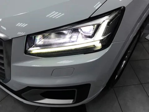 Audi Q2 30 1.6 tdi Admired - Immagine 13