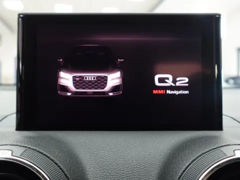 Audi Q2 30 1.6 tdi Admired - Immagine 18