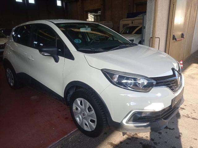 Renault Captur 1.5 dci Life 90cv my18 - Immagine 2