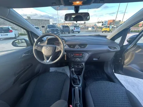 Land Rover Discovery Sport 2.2 td4 SE awd 150cv - Immagine 17